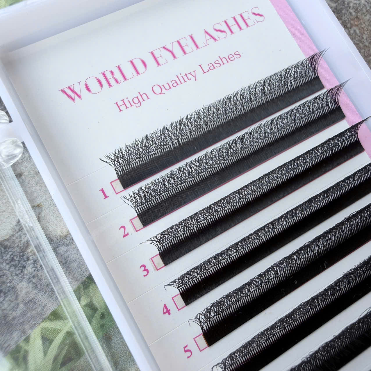 Eyelashes W Eyelashes W