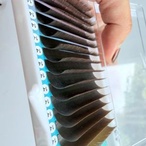 Eyelashes Tray Brown