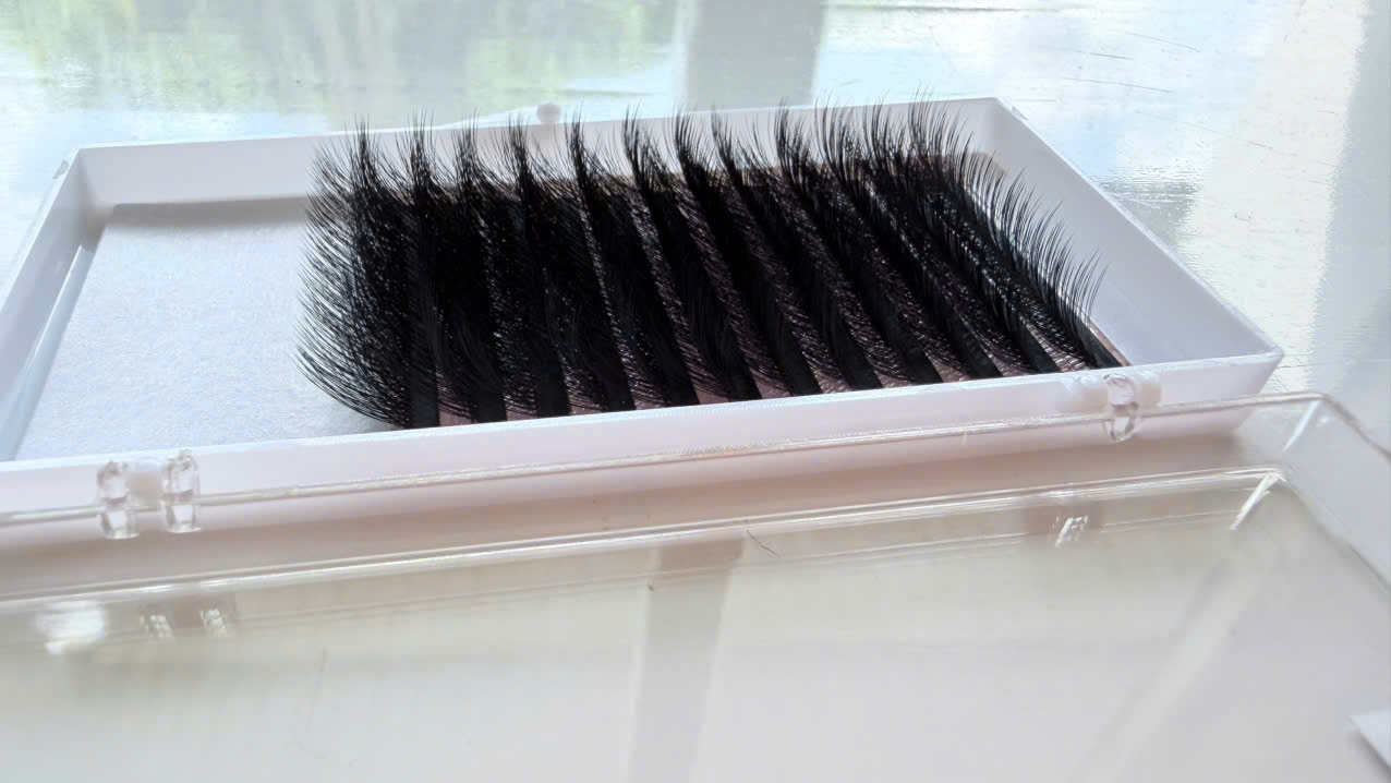 Multi Layer 3d Effect Fluffy Volume Lashes Extensions Wild Comic Eyelashes Multi Layer 3d Effect Fluffy Volume Lashes Extensions Wild Comic Eyelashes