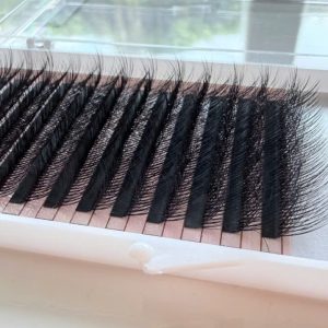 Multi Layer 3d Effect Fluffy Volume Lashes Extensions Wild Comic Eyelashes