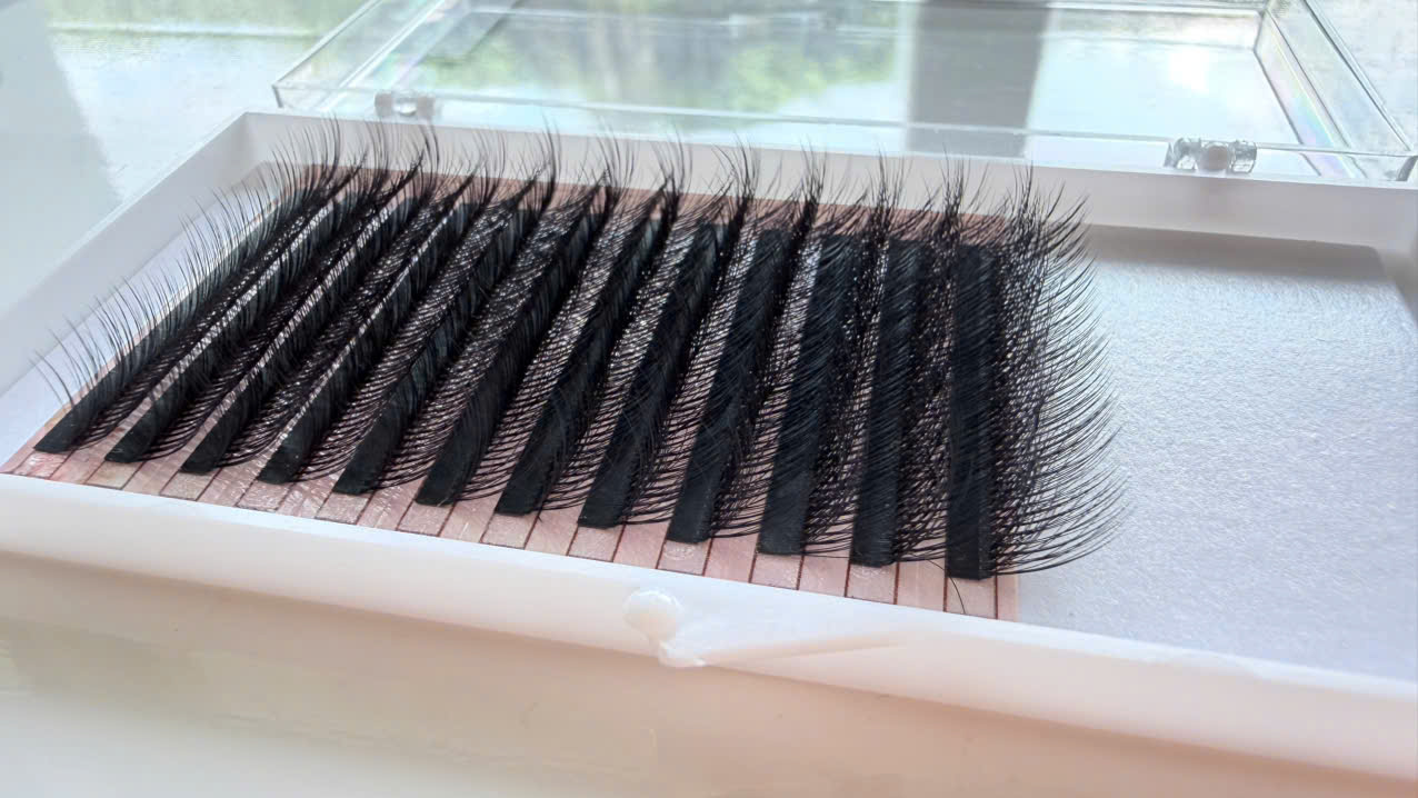 Multi Layer 3d Effect Fluffy Volume Lashes Extensions Wild Comic Eyelashes Multi Layer 3d Effect Fluffy Volume Lashes Extensions Wild Comic Eyelashes